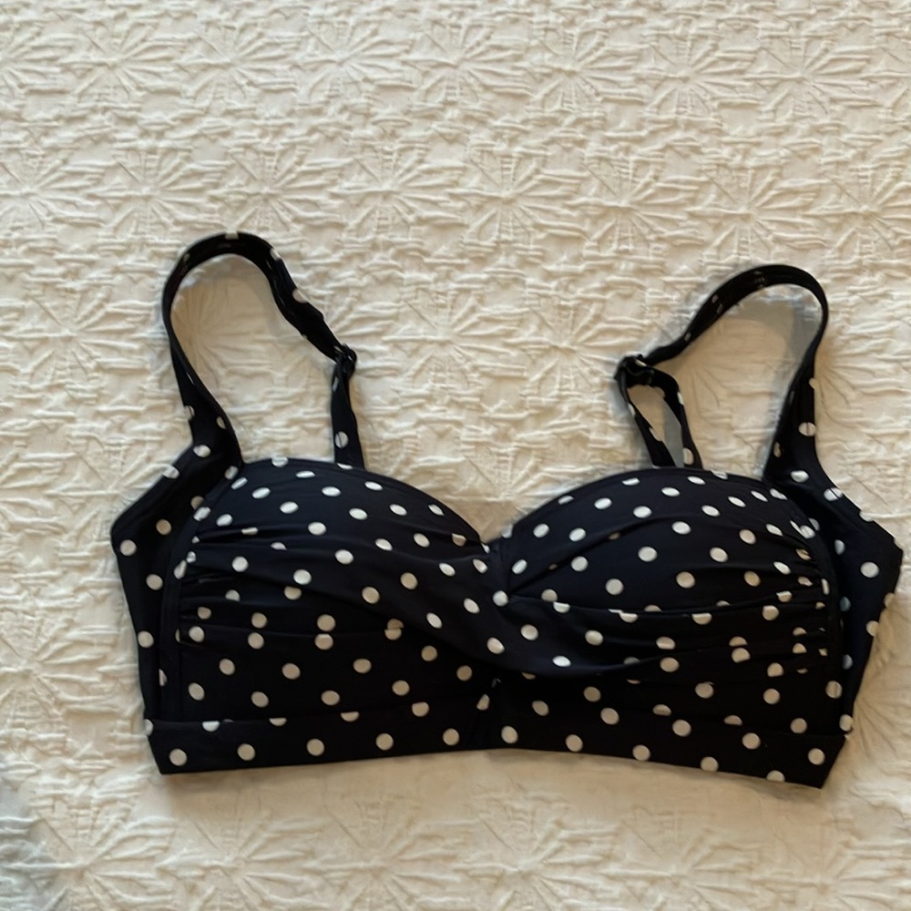 Bond-eye Australia black and white polka dot molded cup bikini top.